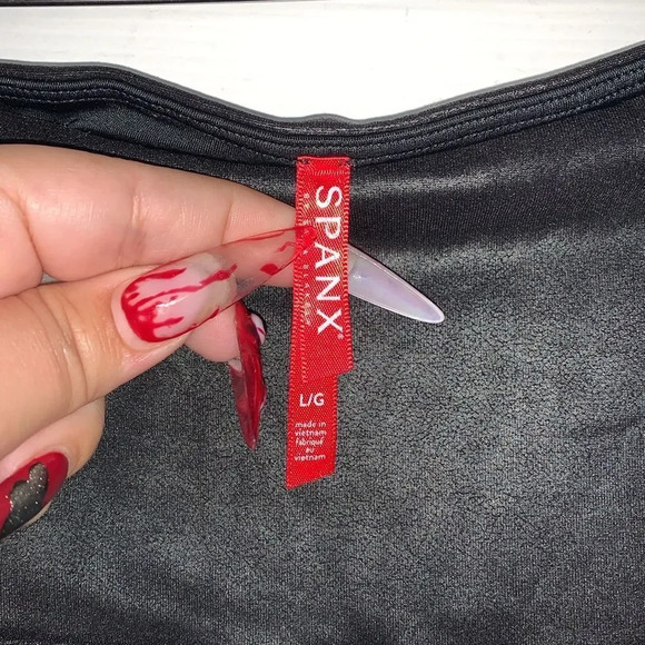 Spanx Black Faux Leather Leggings - Picture 5 of 7